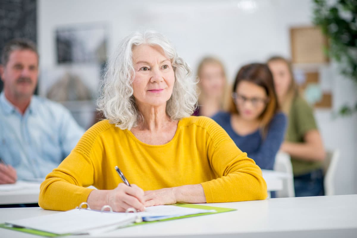 Ogólnodostępny kurs języka angielskiego dla osób 50+